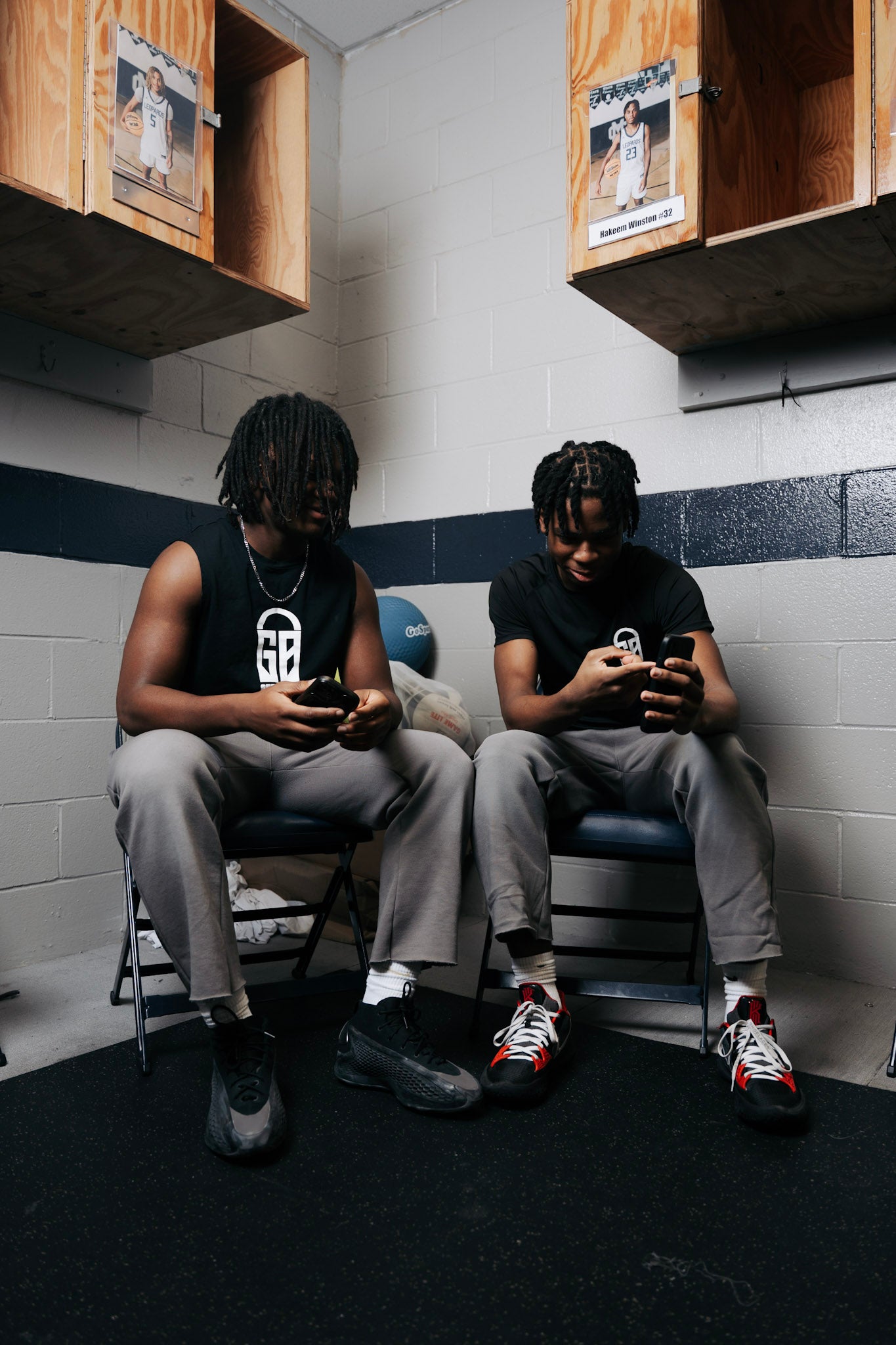 Black GB “Hooper” Sweatpants – Get Bucks